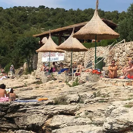 In With Swimming Pool * Tisno